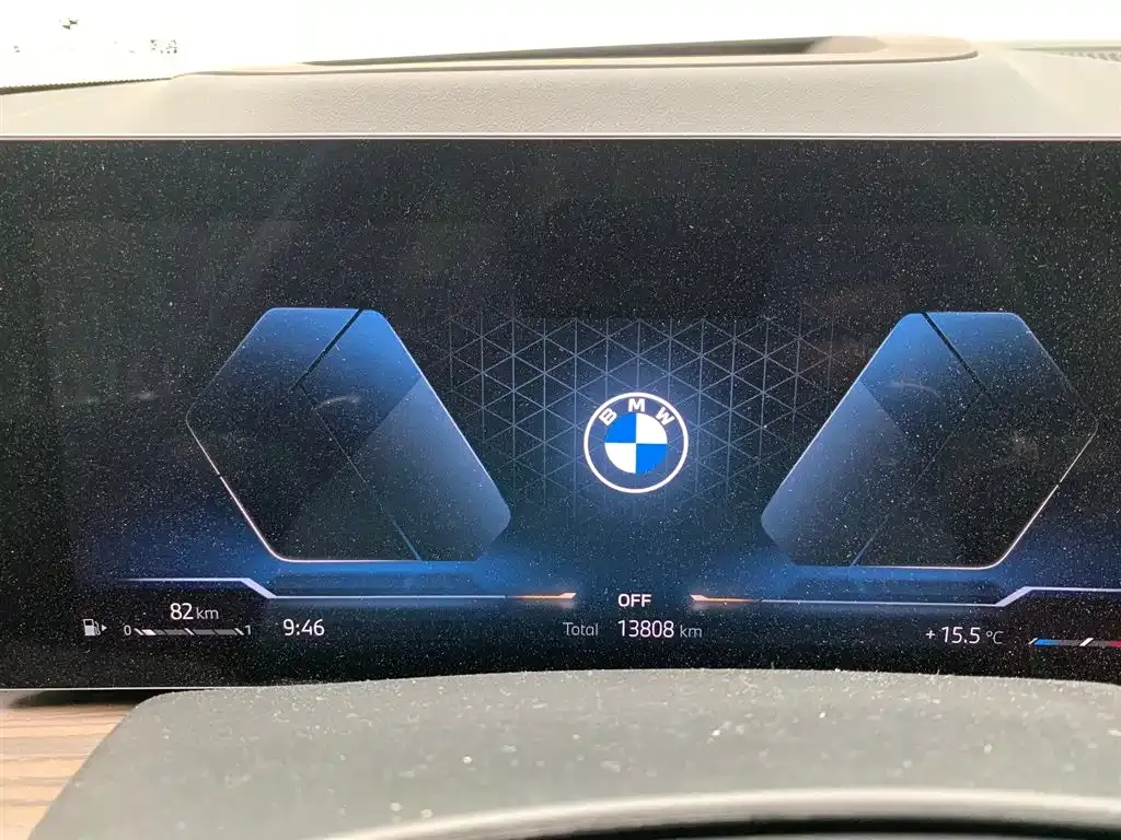 BMW X5 — фото 10