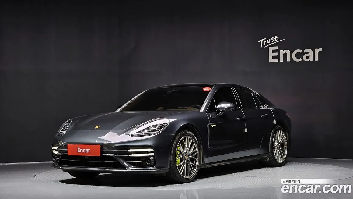 Porsche Panamera 2023 из KR, фото 3