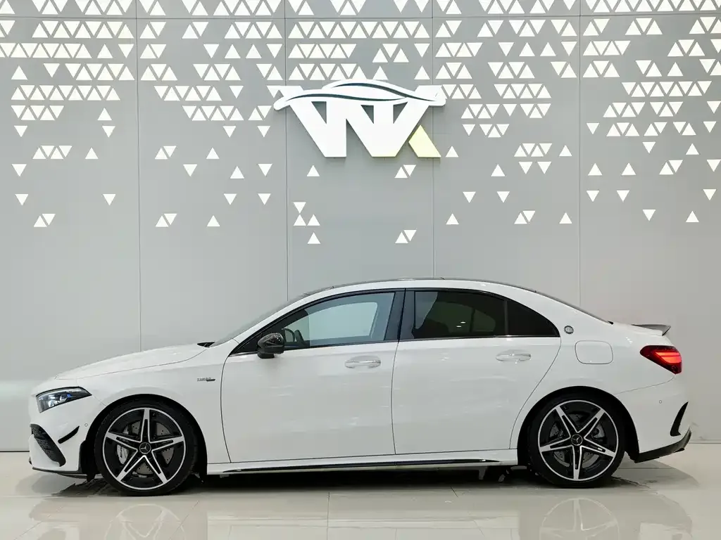 Mercedes-Benz A-Class AMG — фото 3