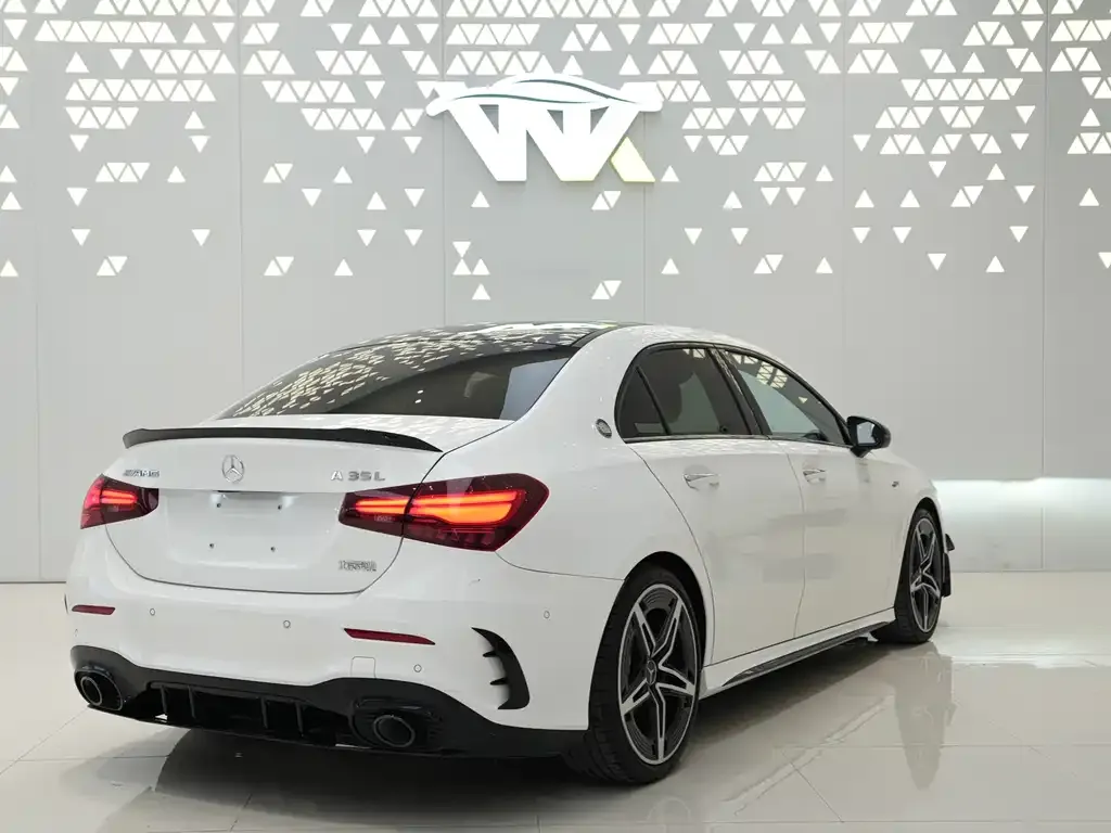 Mercedes-Benz A-Class AMG — фото 4