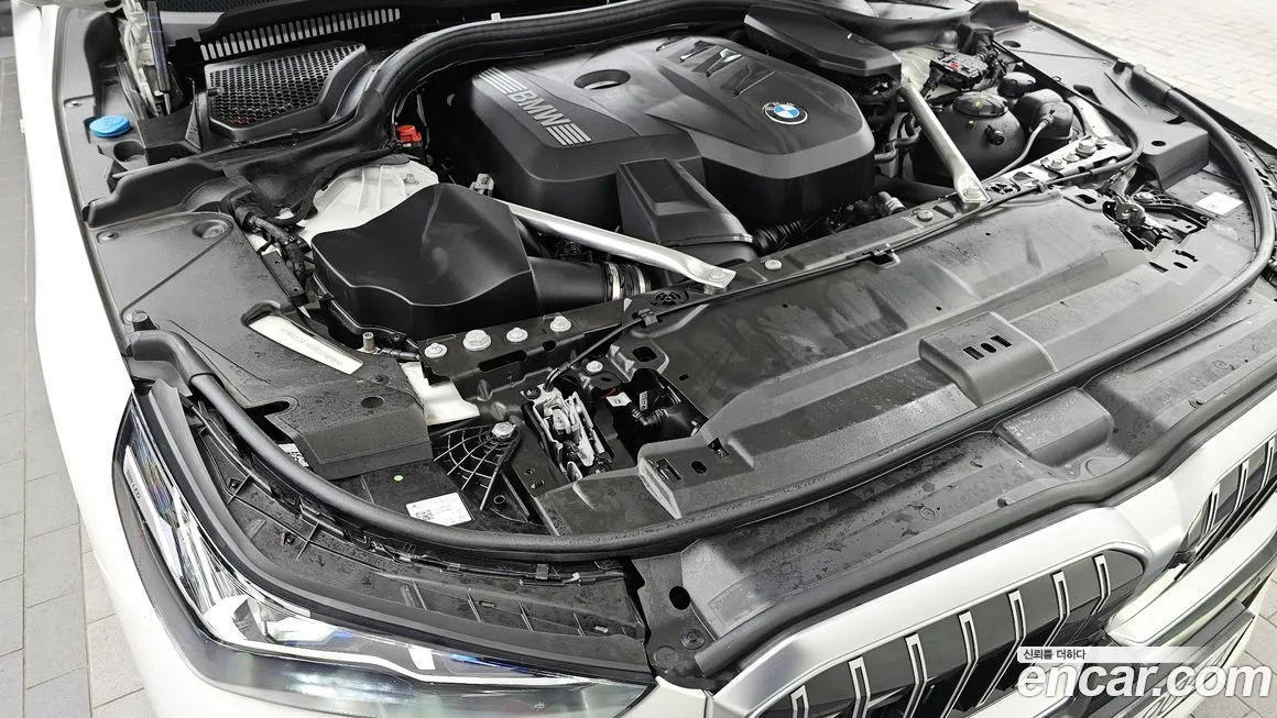 BMW 5-Series 2024 из KR, фото 6