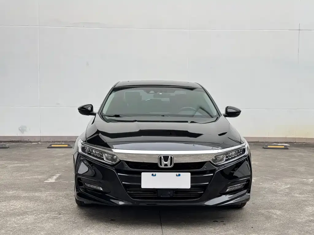 Honda Accord — фото 2