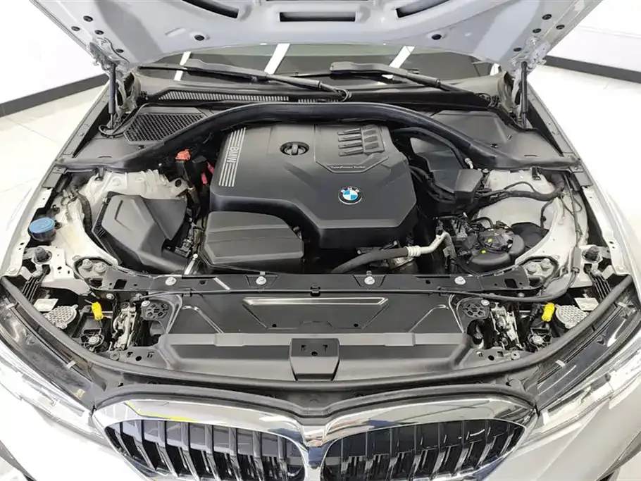 BMW 3 Series — фото 10