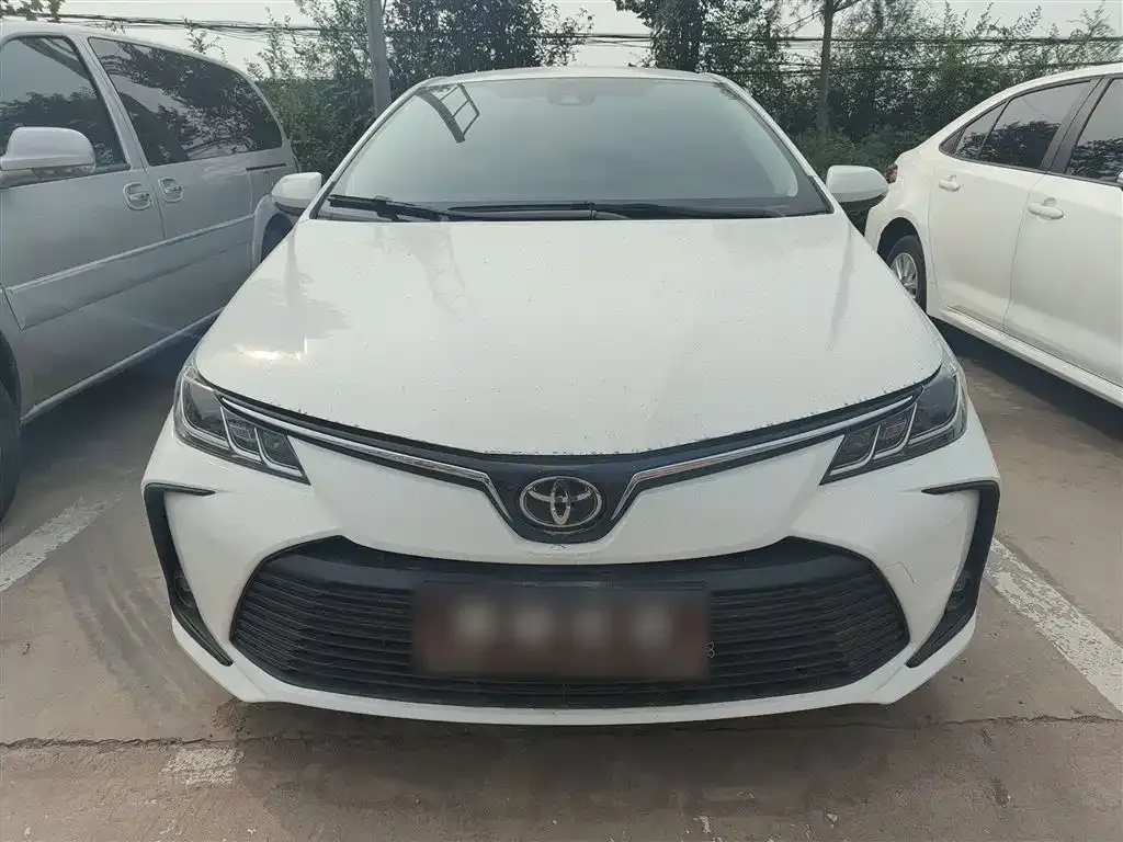 Toyota Corolla 2024 из CN, фото 3