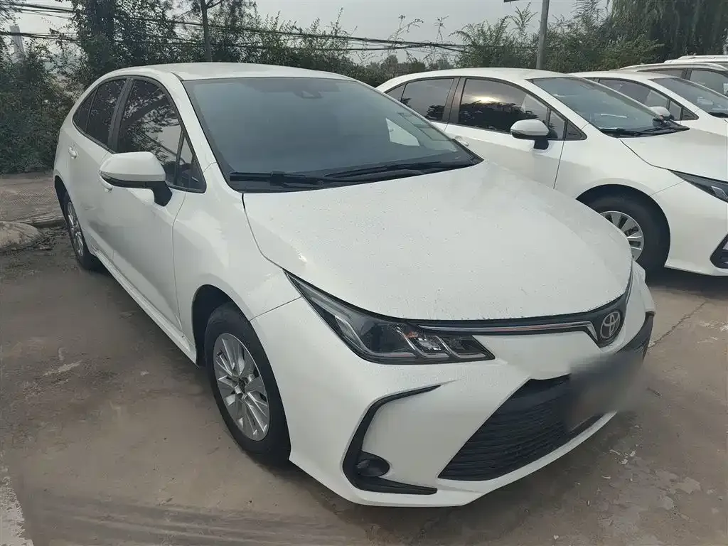 Toyota Corolla 2024 из CN, фото 4