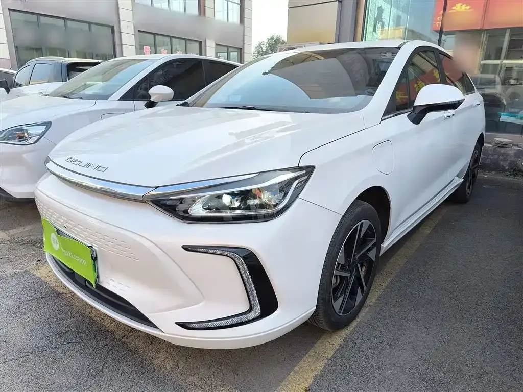 BAIC EU5 Plus 2023 из CN, фото 1