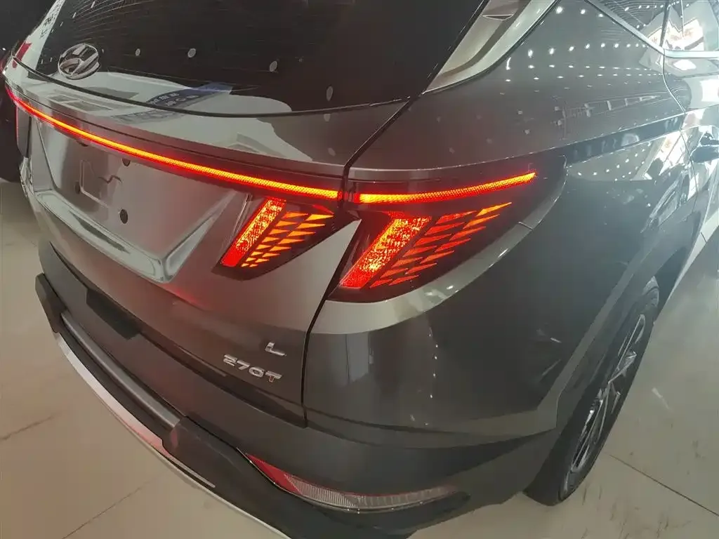 Hyundai Tucson 2022 из CN, фото 8