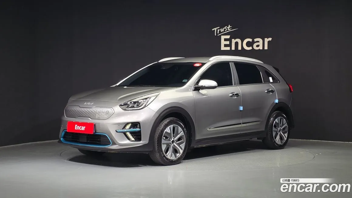 Kia Niro — фото 1