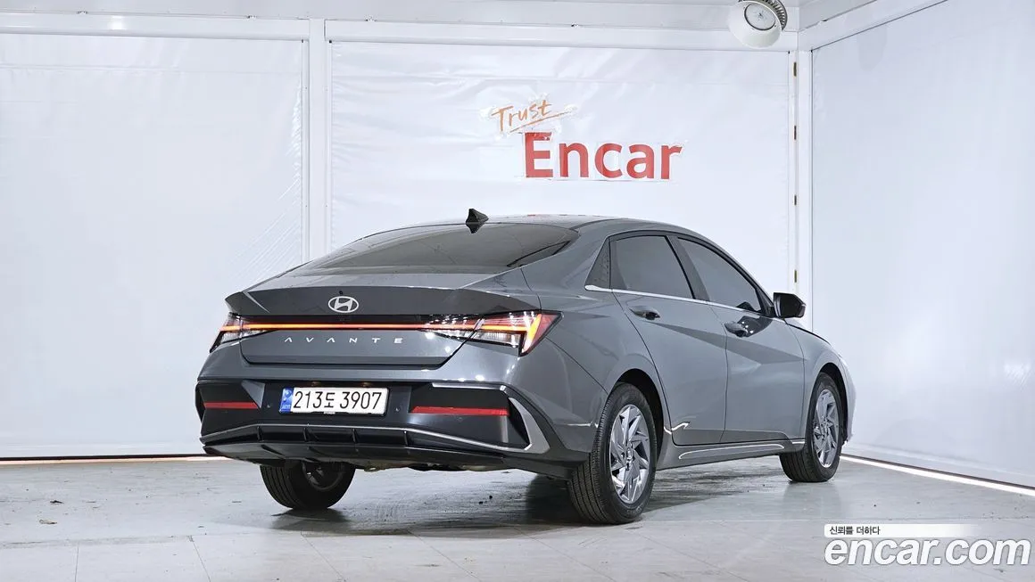 Hyundai AVANTE — фото 2