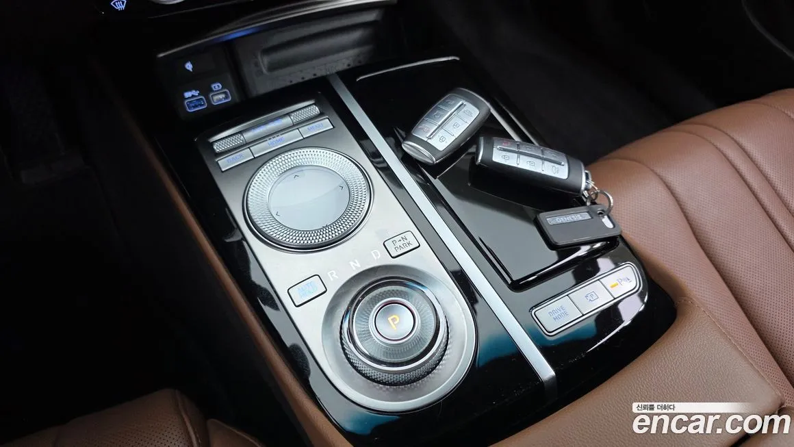 Genesis G80 — фото 9