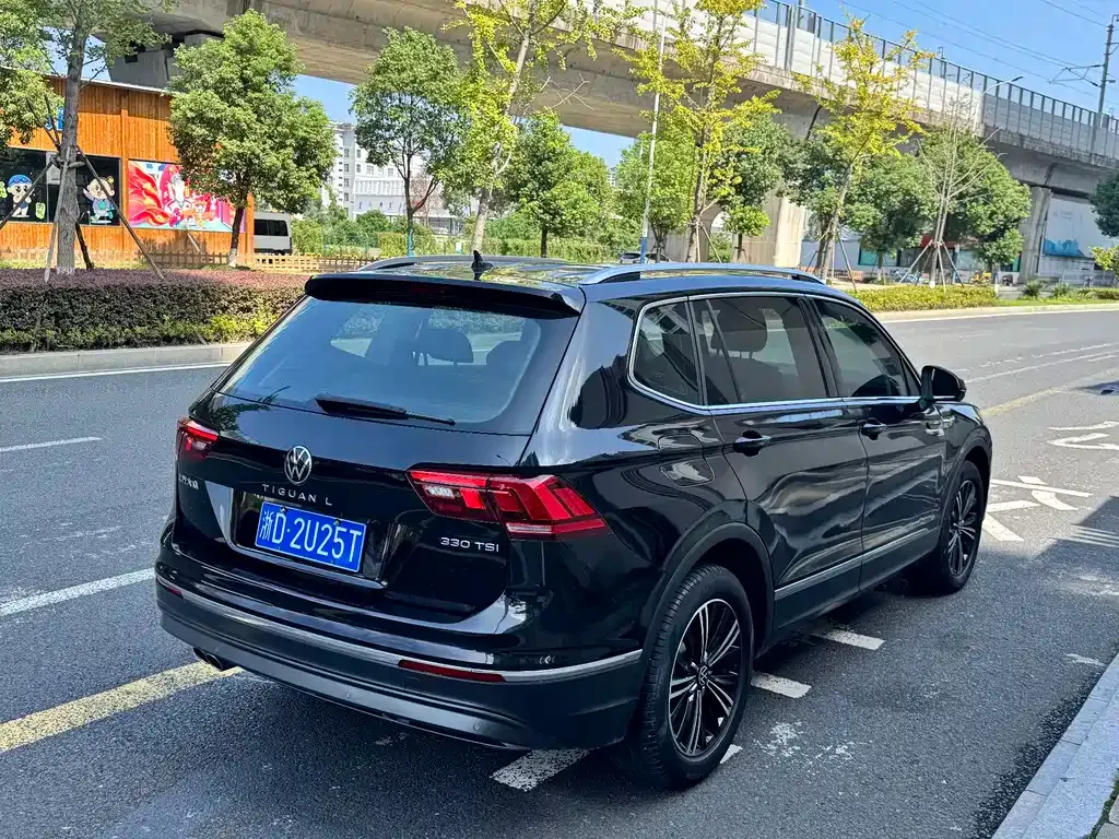 Volkswagen Tiguan L 2021 из CN, фото 7