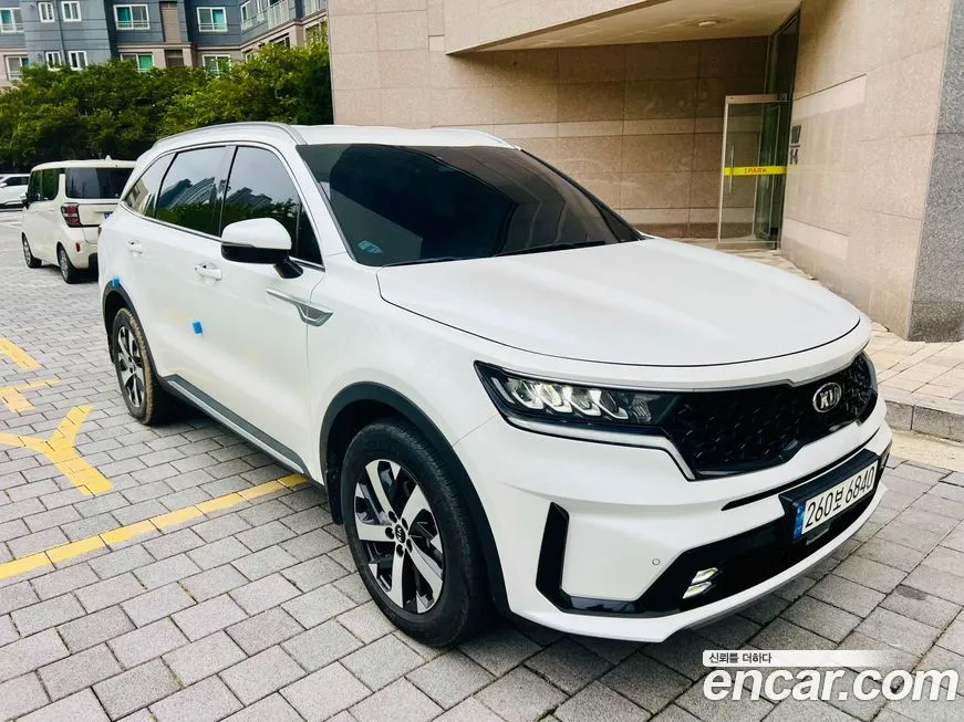 Kia Sorento — фото 1