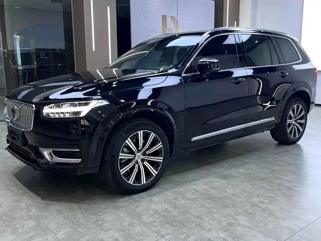 Volvo XC90 — фото 2