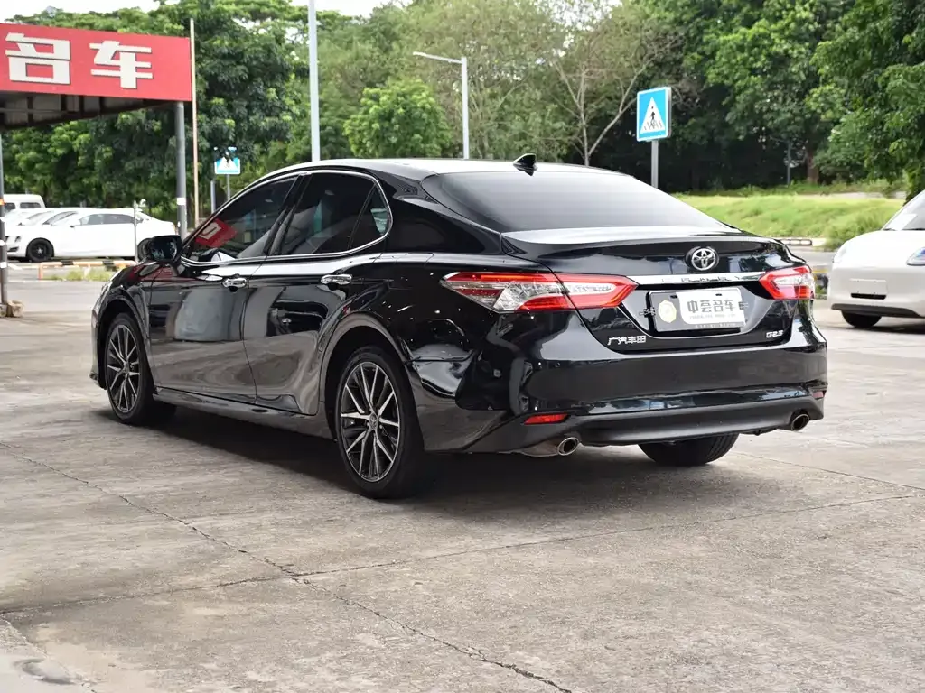 Toyota Camry 2023 из CN, фото 5