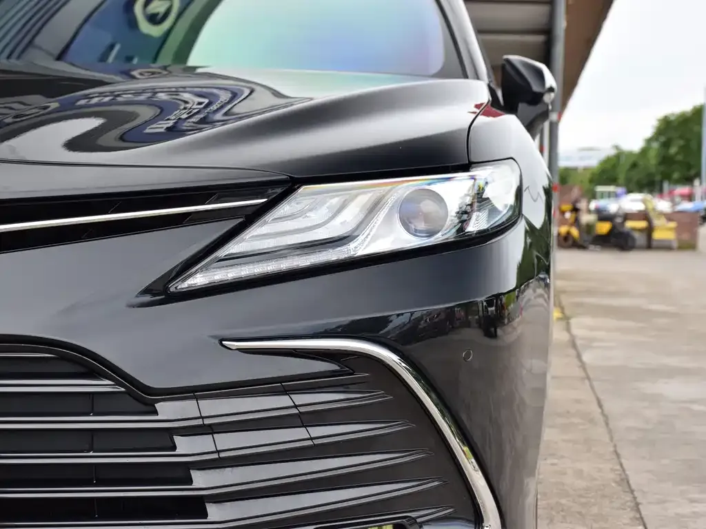 Toyota Camry 2023 из CN, фото 8