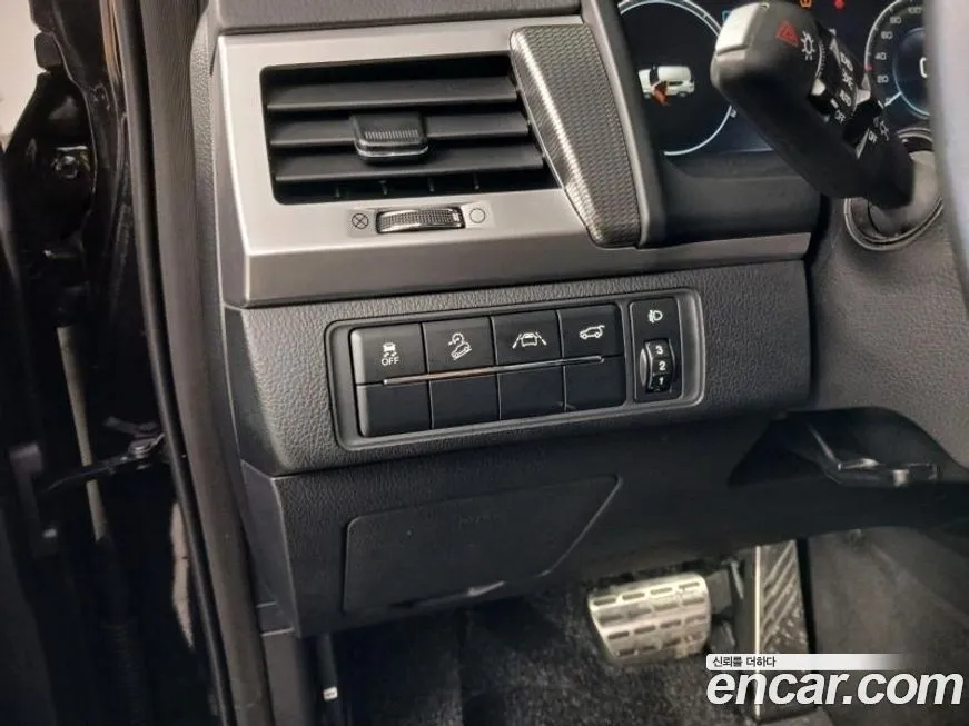 KG Mobility (Ssangyong) Rexton — фото 10
