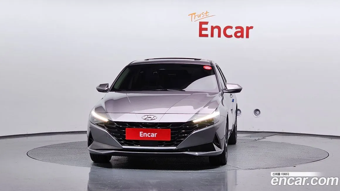Hyundai AVANTE — фото 3