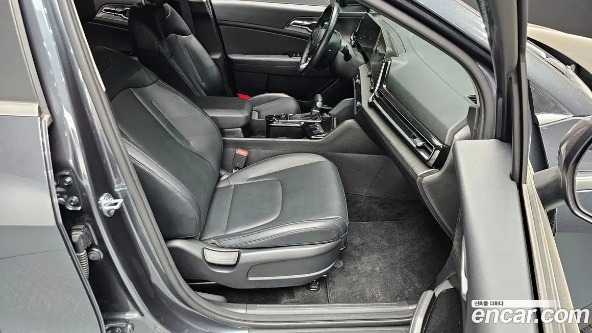 Kia Sportage — фото 10