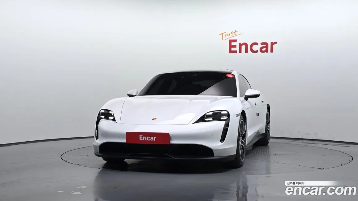 Porsche Taycan 2021 из KR, фото 3
