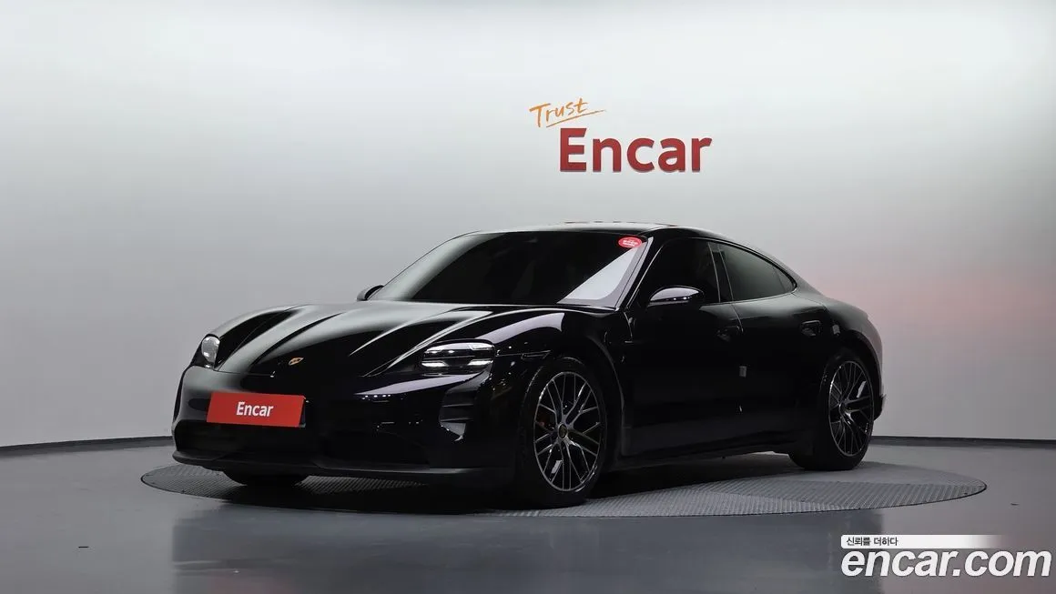 Porsche Taycan 2021 из KR, фото 1