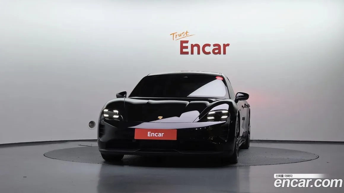 Porsche Taycan 2021 из KR, фото 3