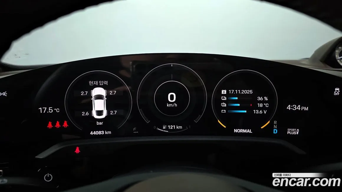 Porsche Taycan 2021 из KR, фото 8