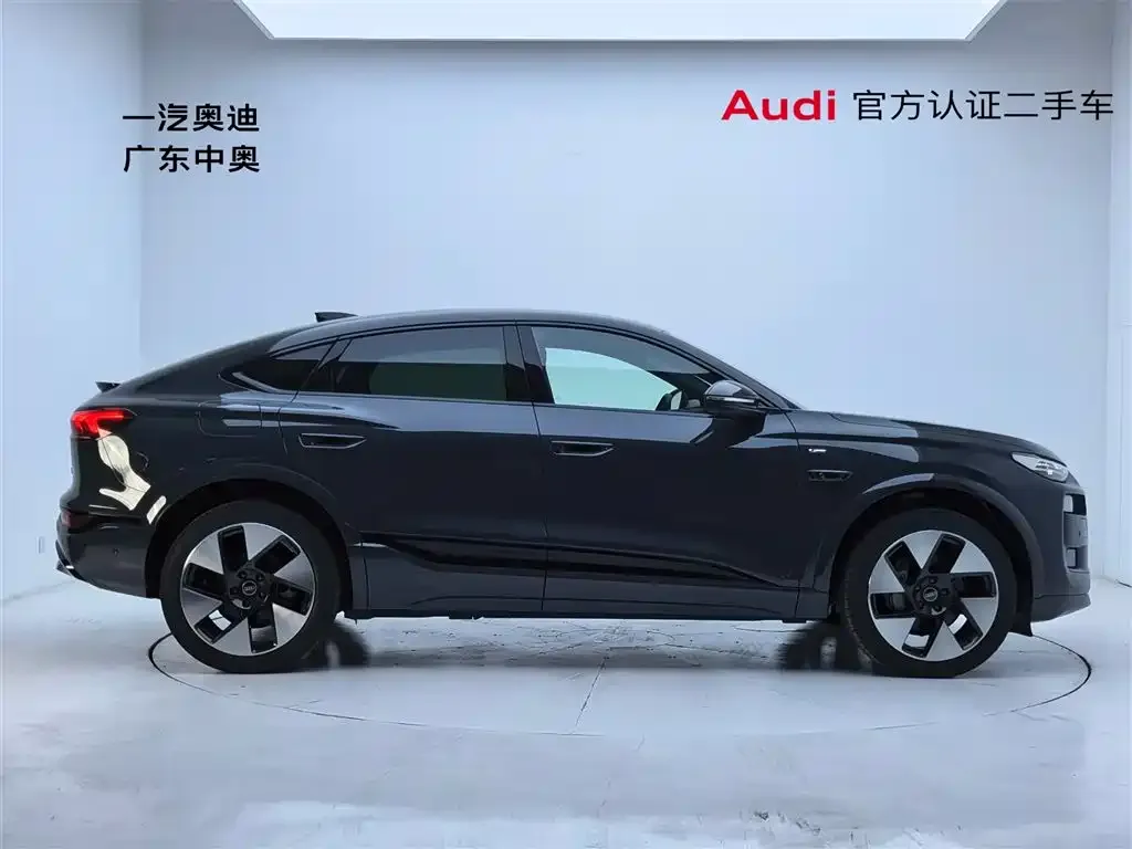 Audi Q6L Sportback e-tron 2025 из CN, фото 3