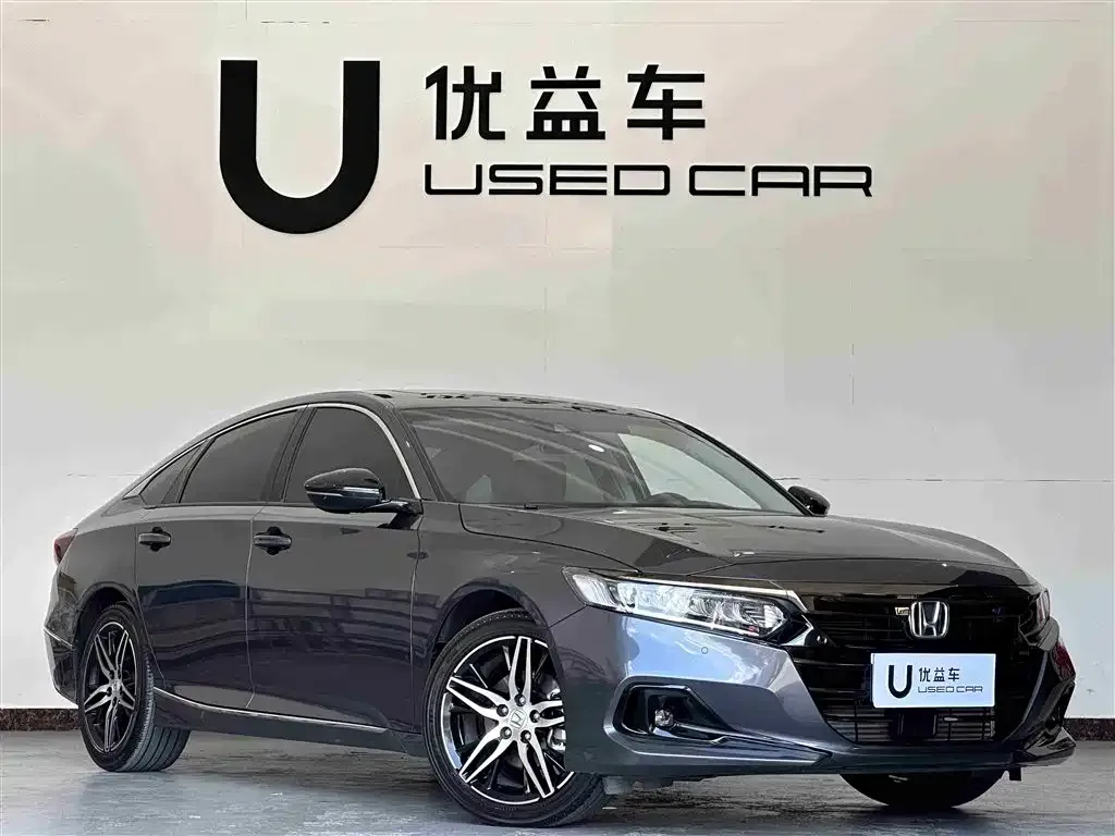 Honda Accord — фото 3