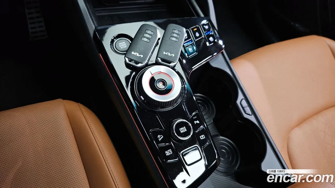 Kia Sportage — фото 9