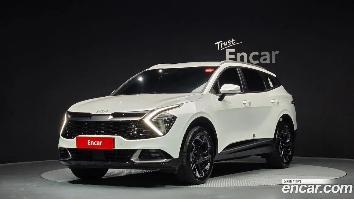 Kia Sportage — фото 1