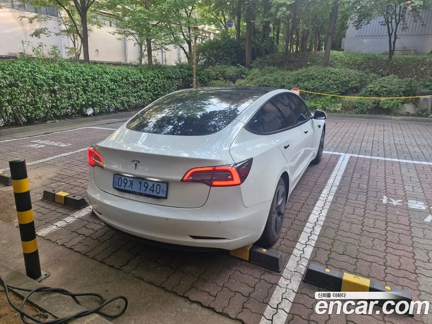 Tesla Model 3 2021 из KR, фото 2