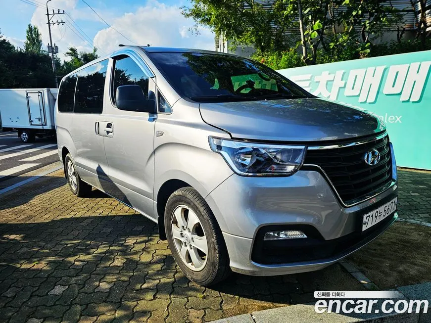 Hyundai Starex 2021 из KR, фото 2