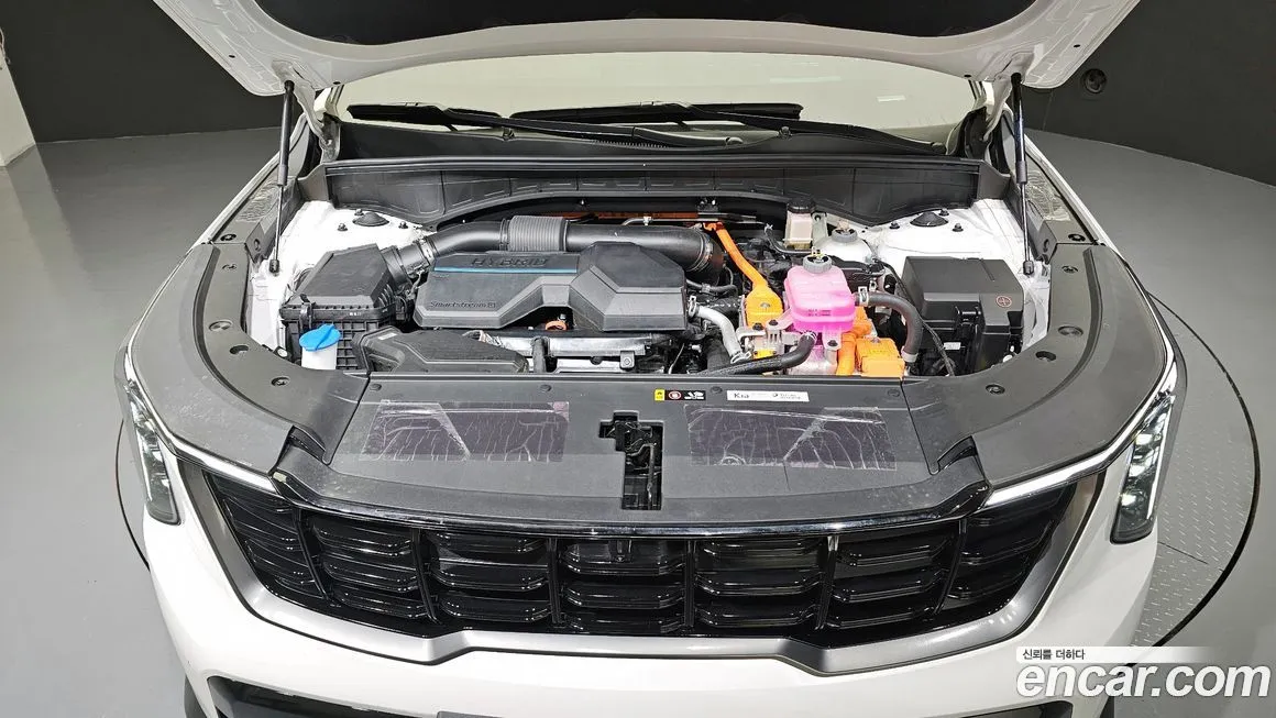 Kia Sorento — фото 6