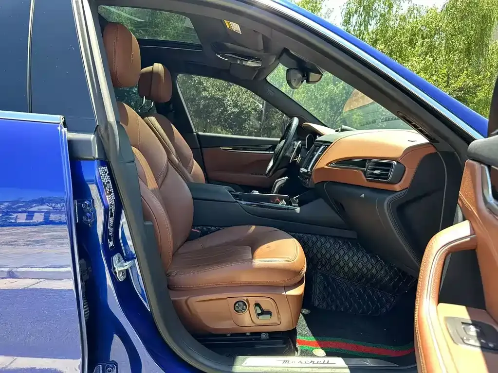 Maserati Levante 2021 из CN, фото 8