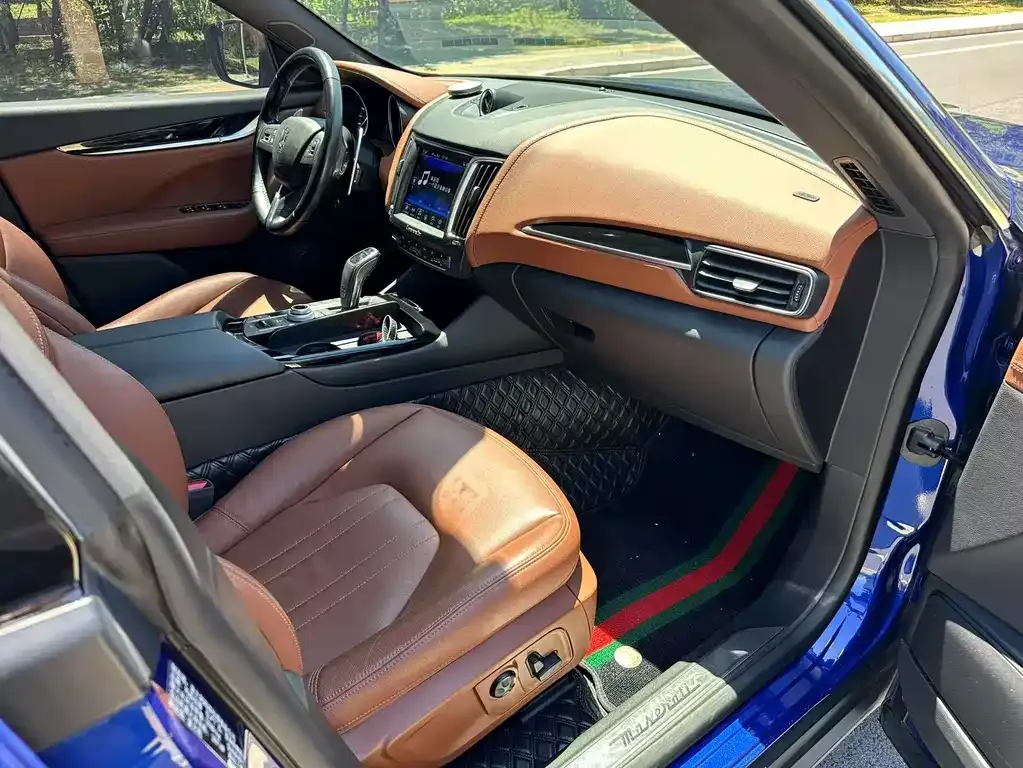 Maserati Levante 2021 из CN, фото 9