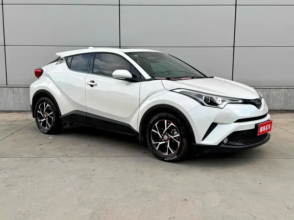Toyota C-HR — фото 6