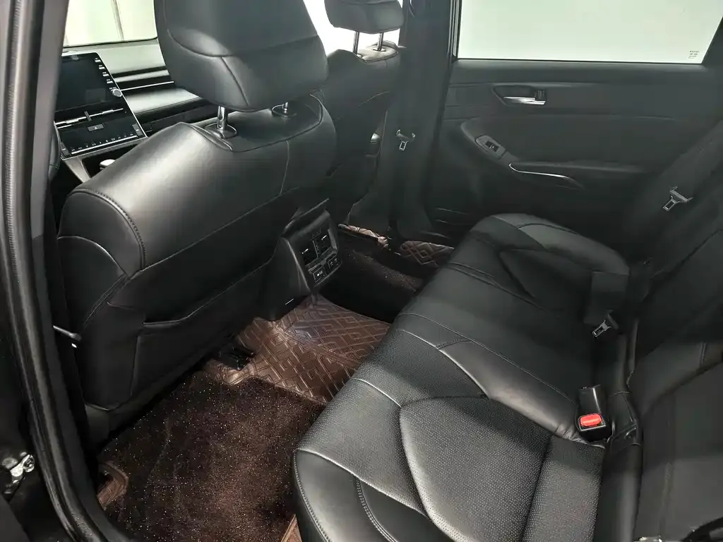 Toyota Avalon 2022 из CN, фото 6