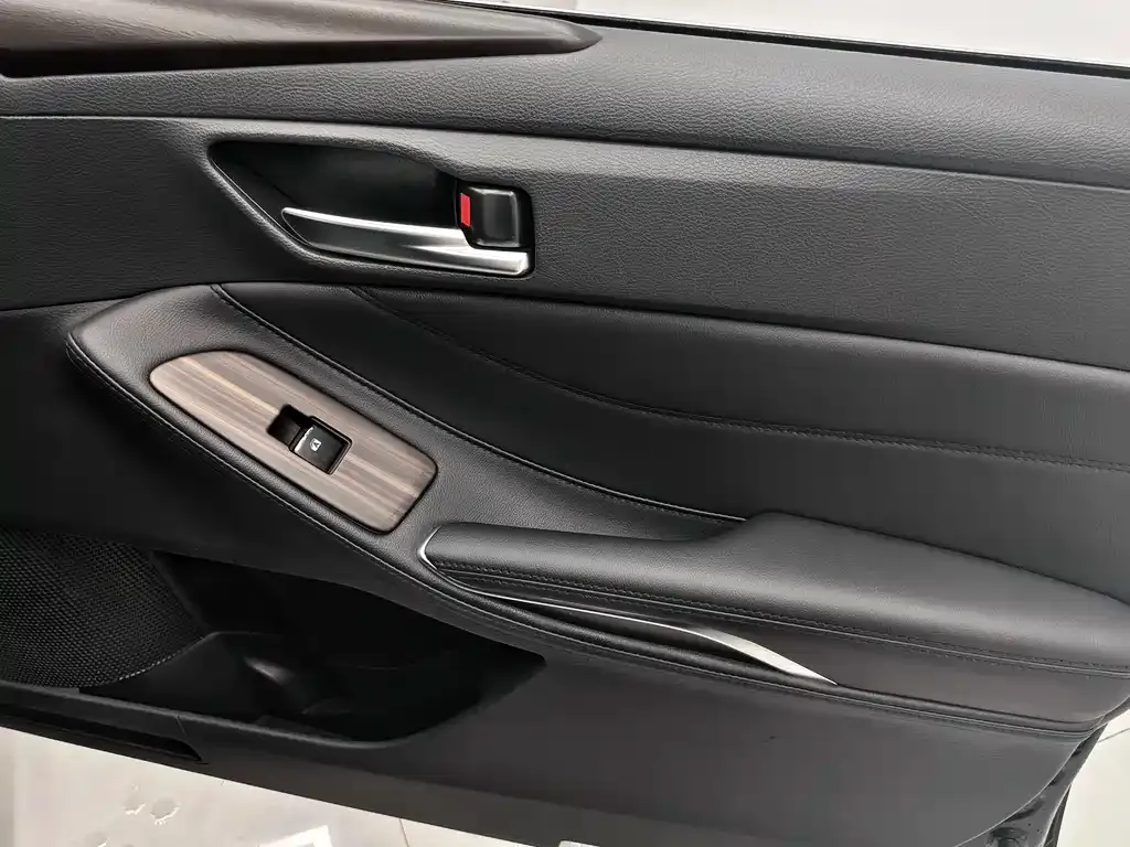 Toyota Avalon 2022 из CN, фото 8