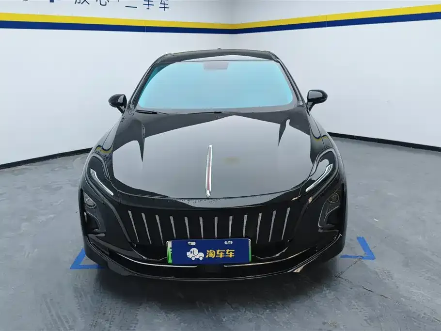Hongqi E-QM5 — фото 2