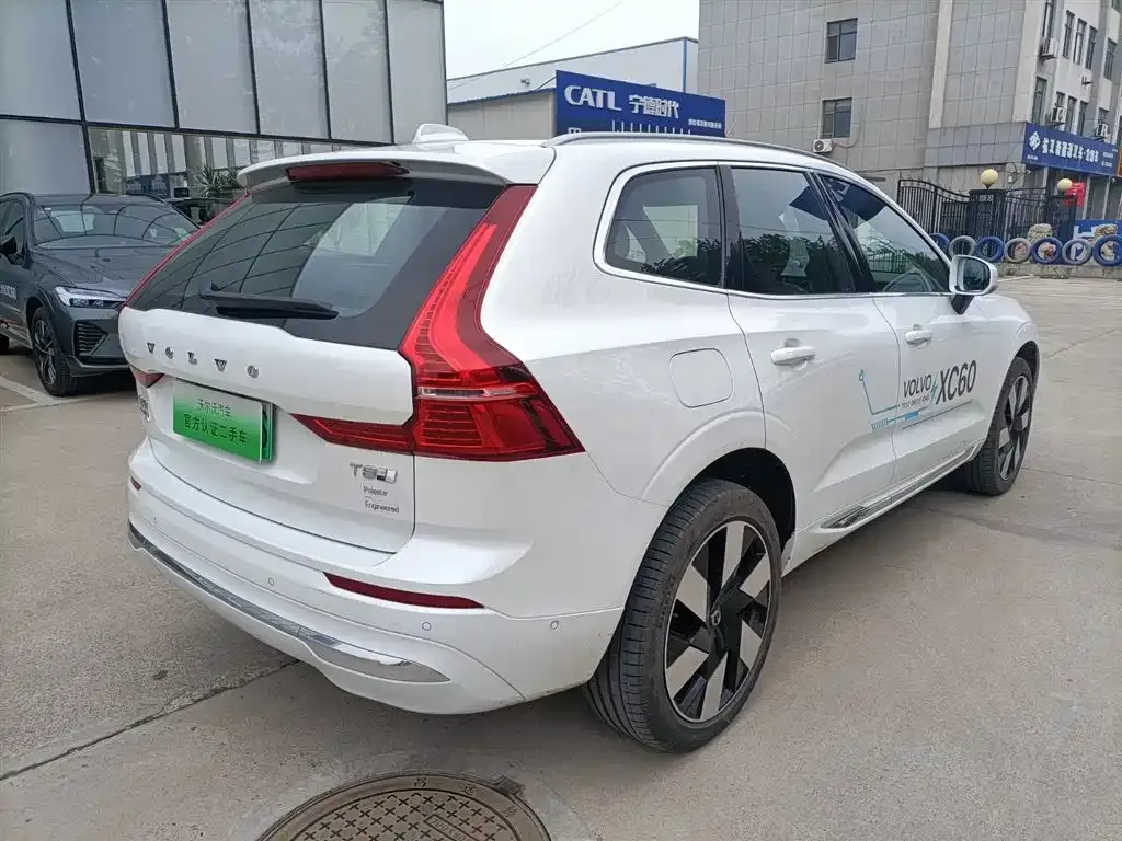 [object Object] XC60 PHEV 2024 из CN, фото 5