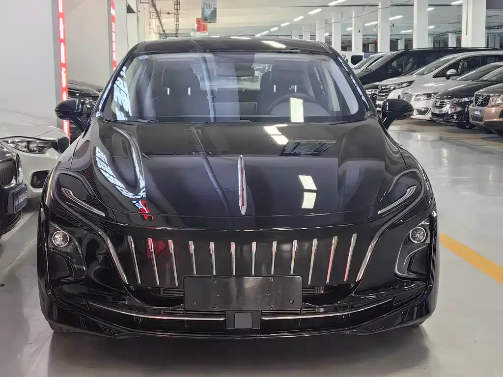 Hongqi E-QM5 — фото 2