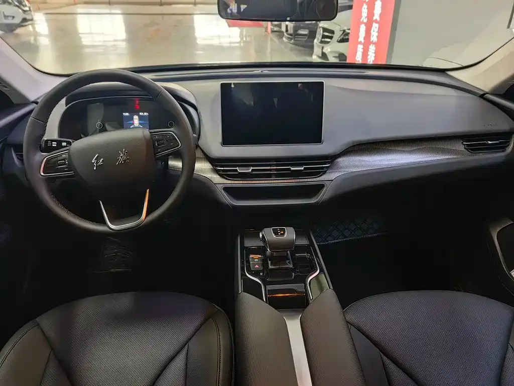 Hongqi E-QM5 — фото 7