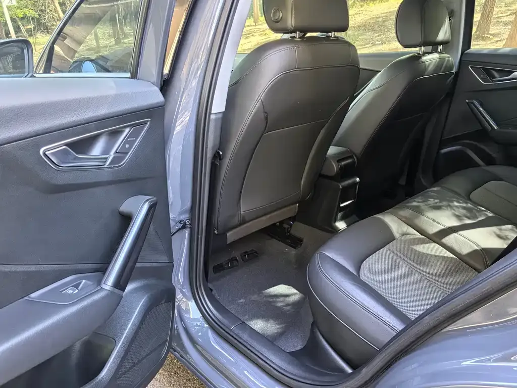 Audi Q2L 2021 из CN, фото 10