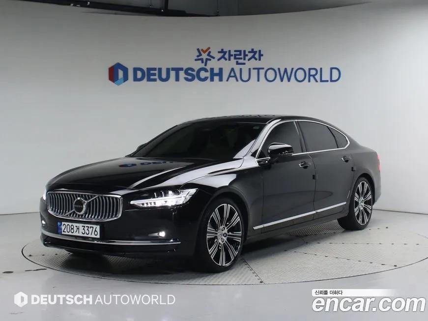 Volvo S90 — фото 1