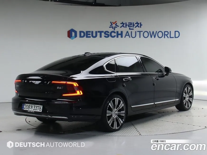 Volvo S90 — фото 2