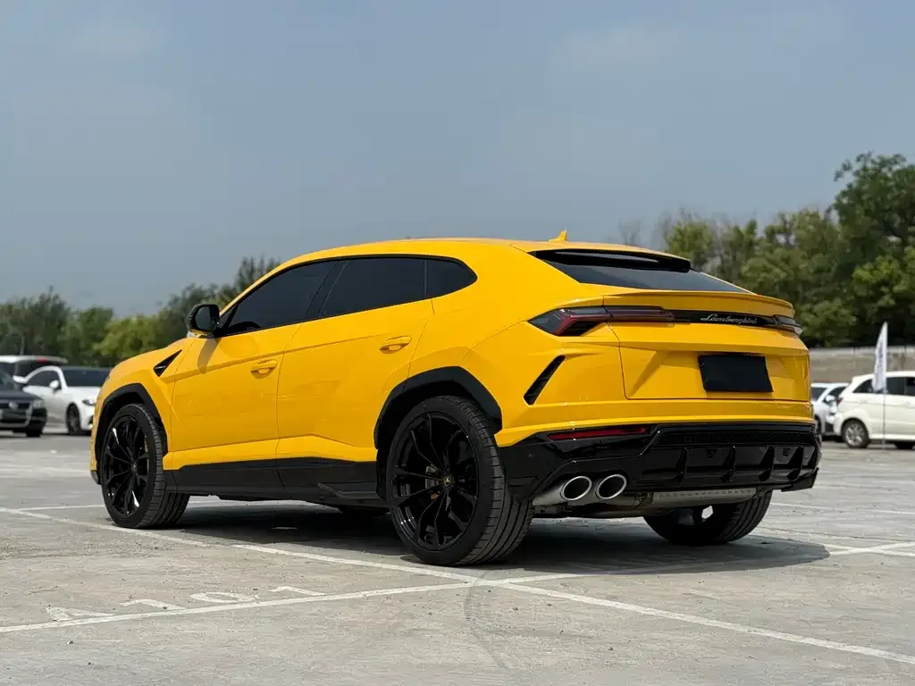 Lamborghini Urus 2022 из CN, фото 4
