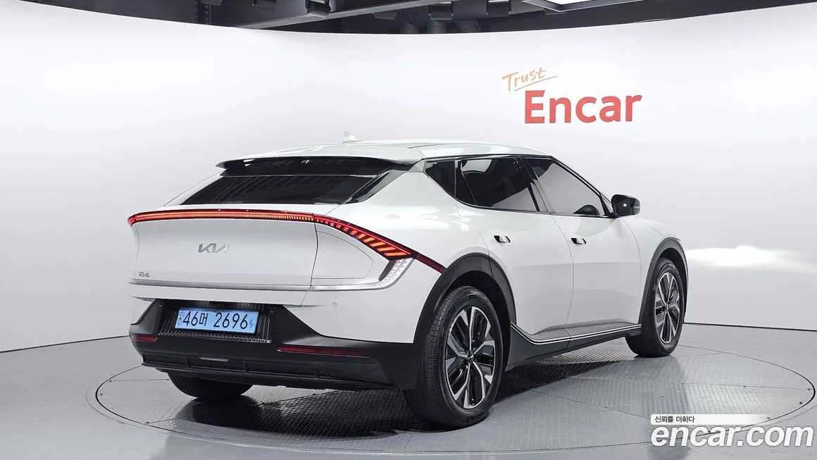 Kia EV6 — фото 2