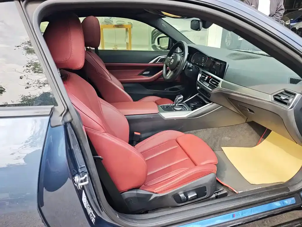 BMW 4 Series 2023 из CN, фото 10