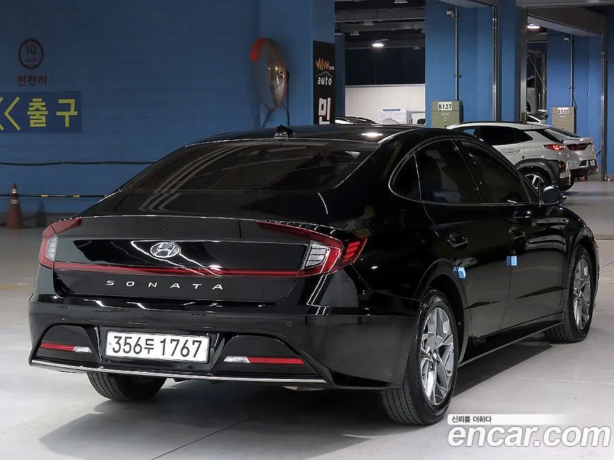 Hyundai Sonata 2022 из KR, фото 2
