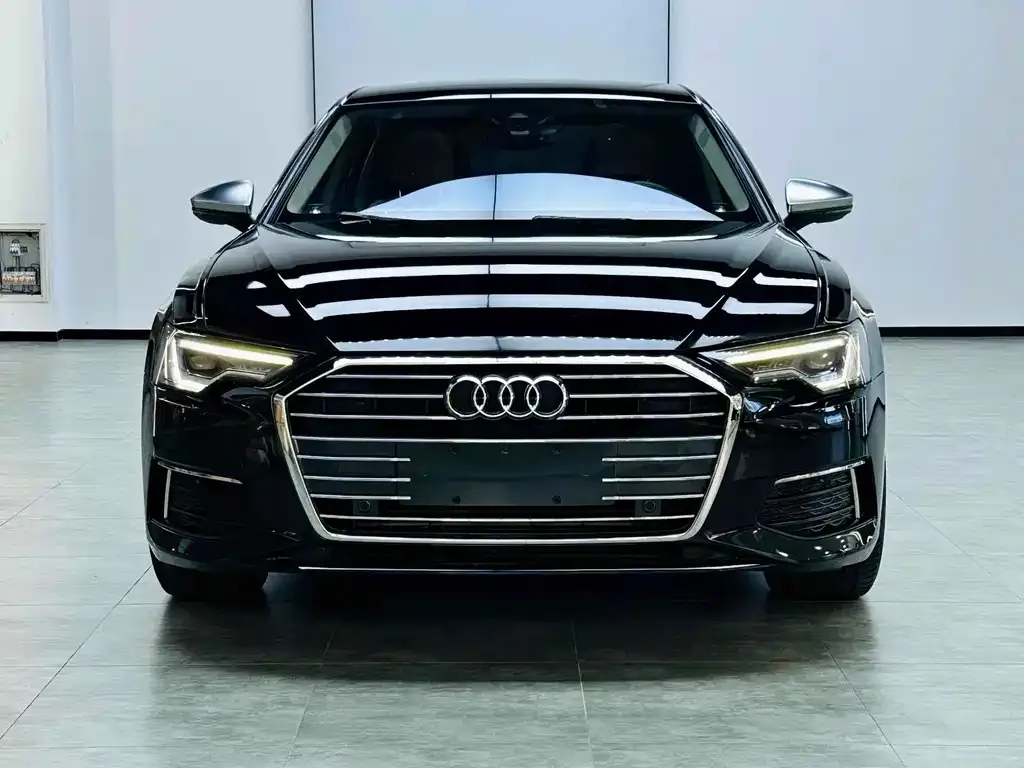 Audi A6L 2021 из CN, фото 2